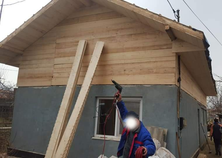 Firma reparatii acoperisuri, interventii urgente.