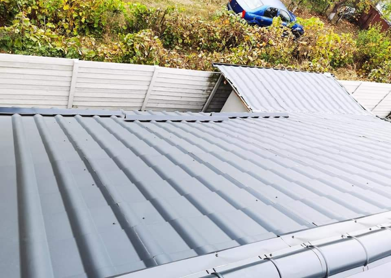 Firma reparatii acoperisuri, interventii urgente.